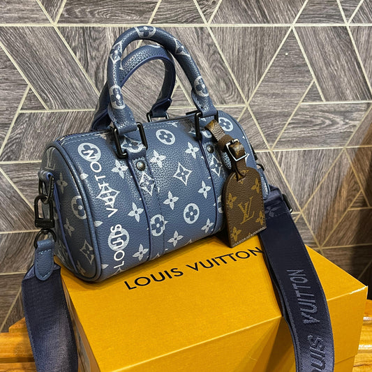 Louis Vuitton Keepall Bandouliere