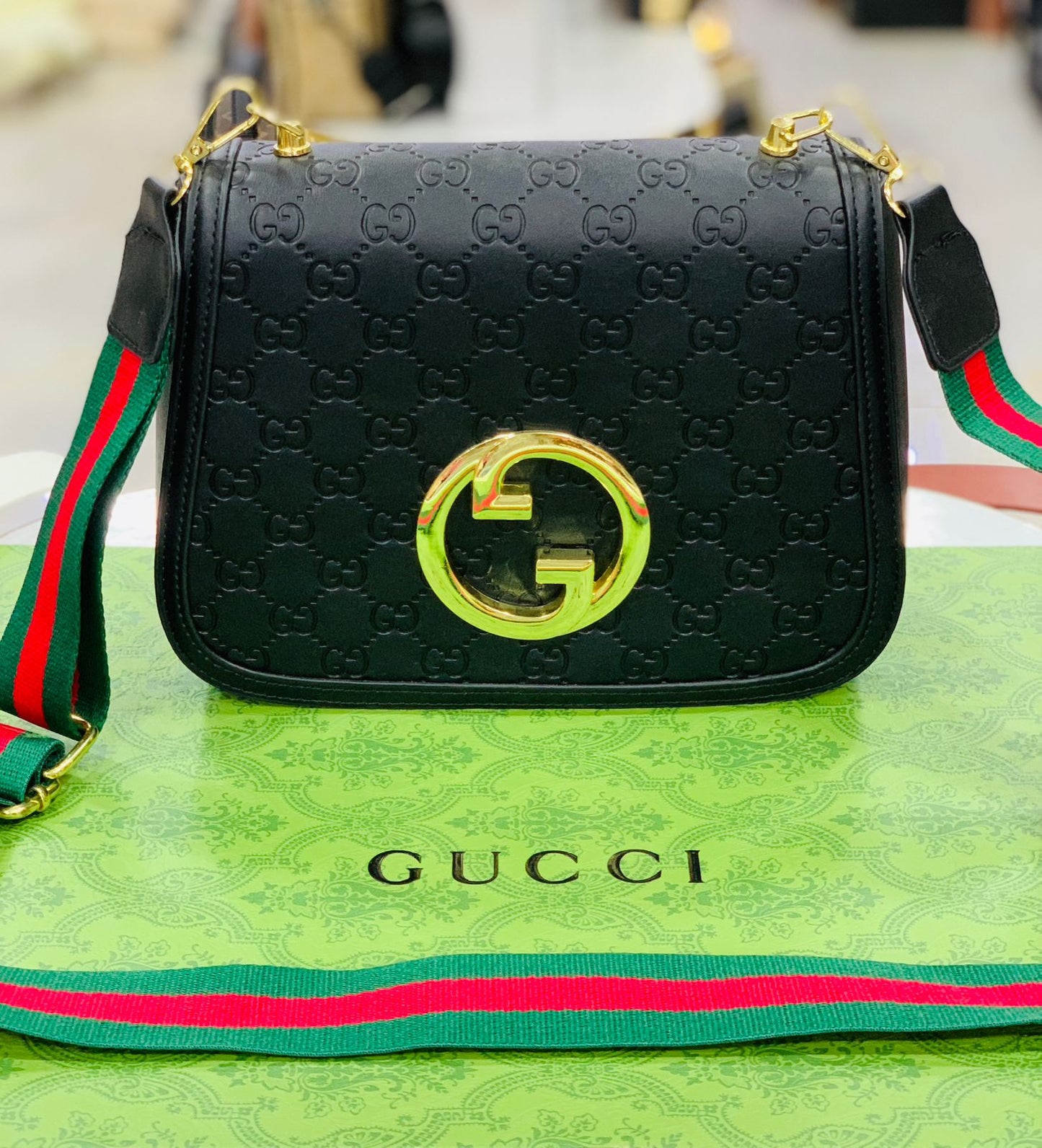 Gucci Premium Crossbody Bag