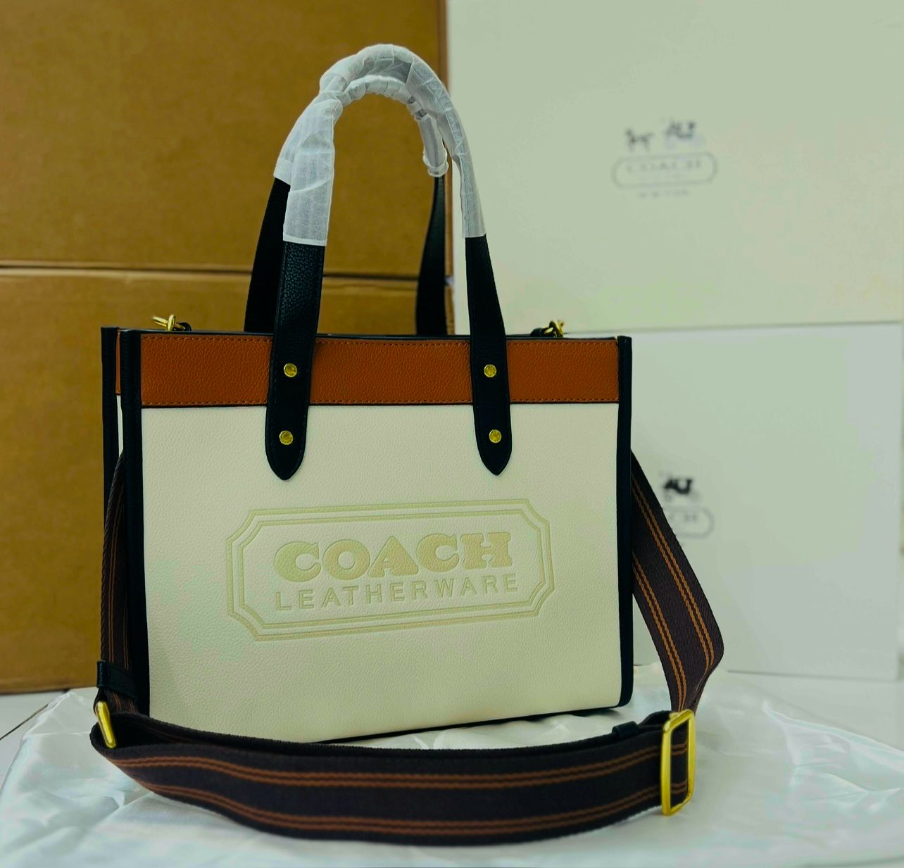 Coach Field Tote 30